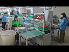 Productievideo voor batterijcellen.